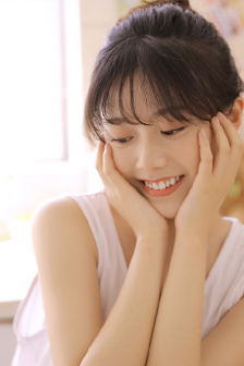 漂亮的保姆 电影