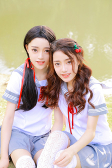 加勒比女海盗看完整版免费